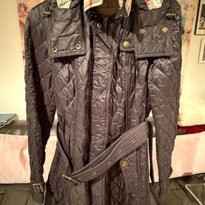 Burberry Finsbridge diamond quilted jacket